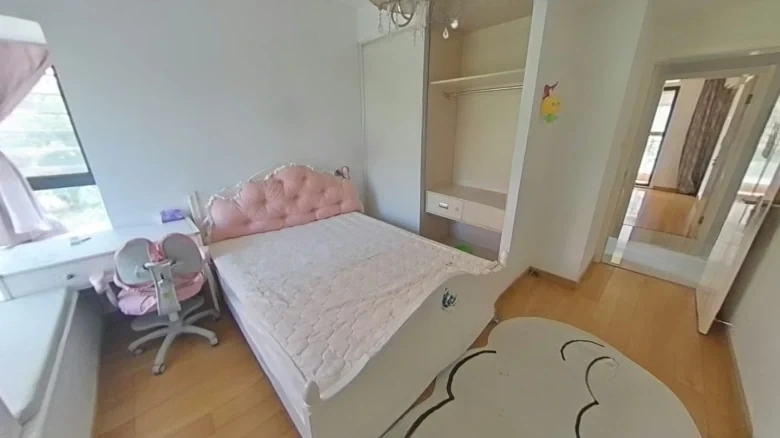 Central North Premium Style - View 4