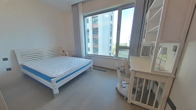 Yangtze Regal Residence - View 3