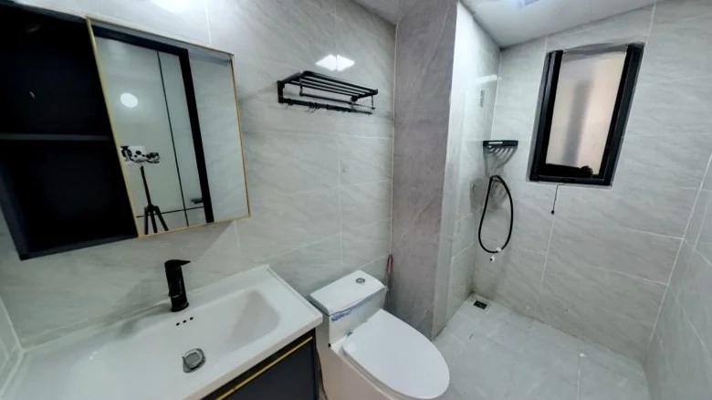 Merchants Central Huacheng Phase I - View 7