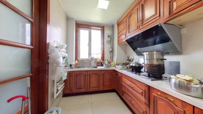 Mountain Water Flower Mansion - View 7