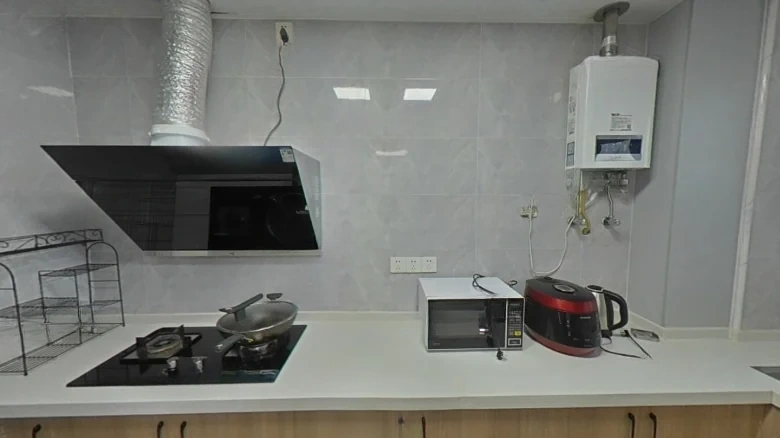 Outstanding Shallow Water Bay - View 9