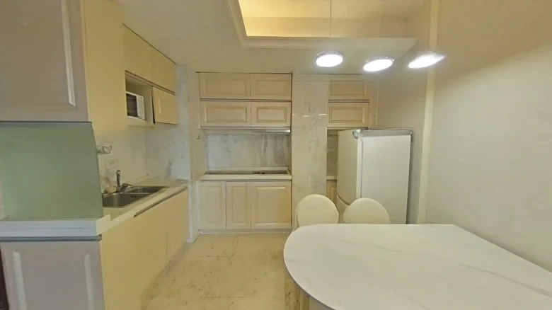 Starlight International Mansion - View 7