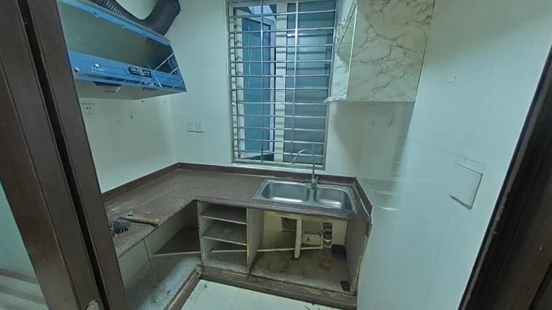 Zhongguanwei Tower - View 4