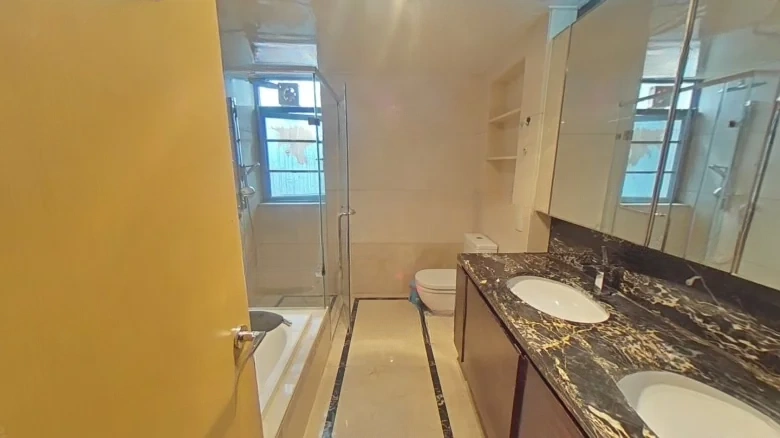 Renowned Peak - View 14