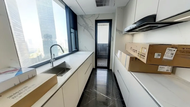 Payzhou Yue - View 9