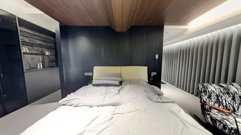 Poly Paradise Mall - View 3