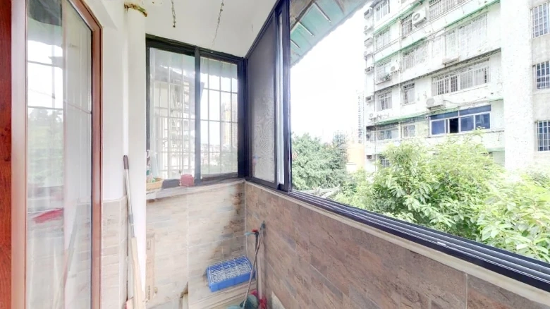 Dongchuan Road - View 9