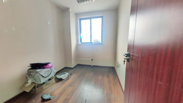 Huacheng Tower - View 2