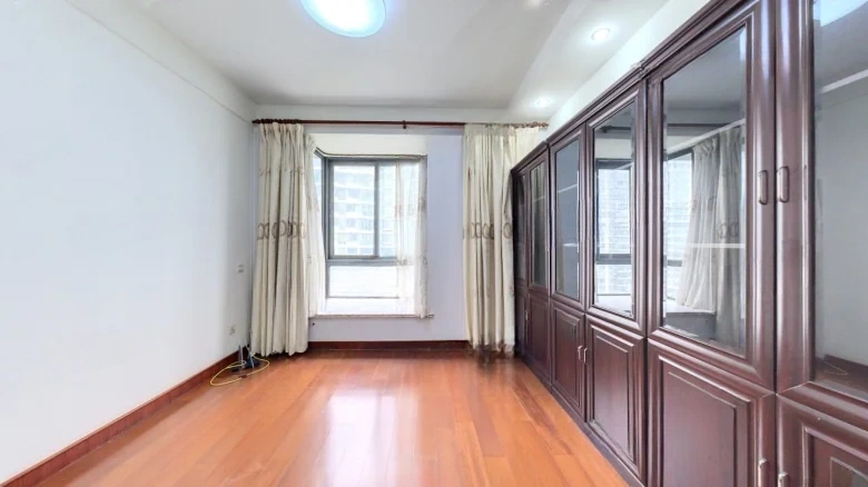 Linglong Bay Garden Phase One - View 4