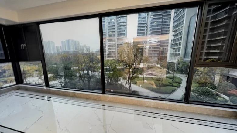 Greenfield Mountain View Mansion - View 13