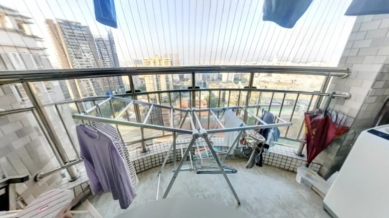 Lychee Kang Tower - View 7