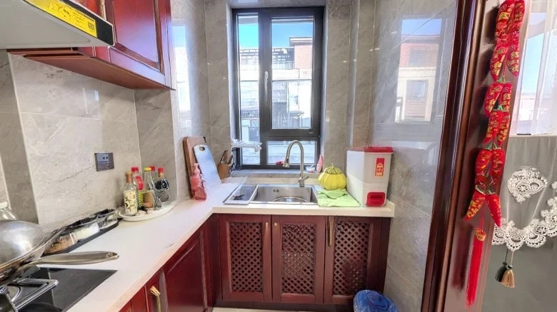 View of the Mountains - View 7