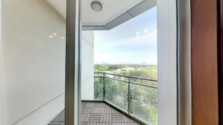 Park Avenue - View 12