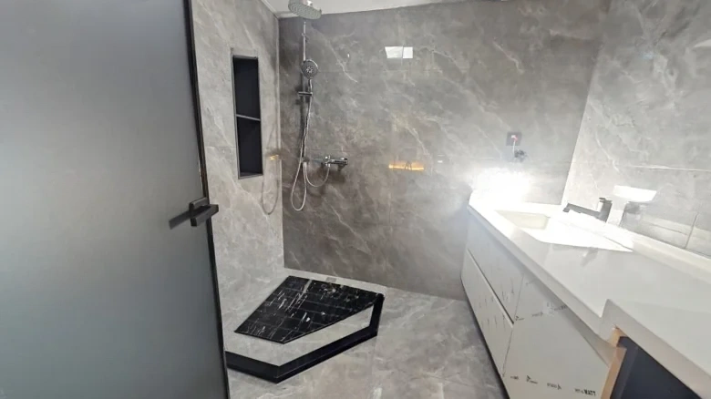 Powerful Abundant Plaza - View 10