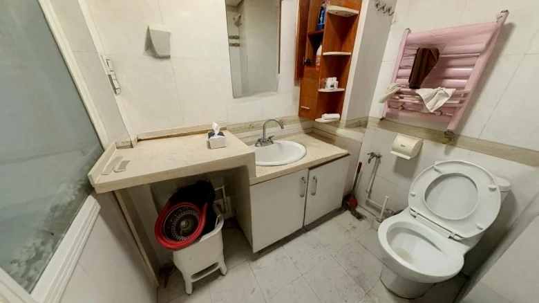 Central Plaza - View 10