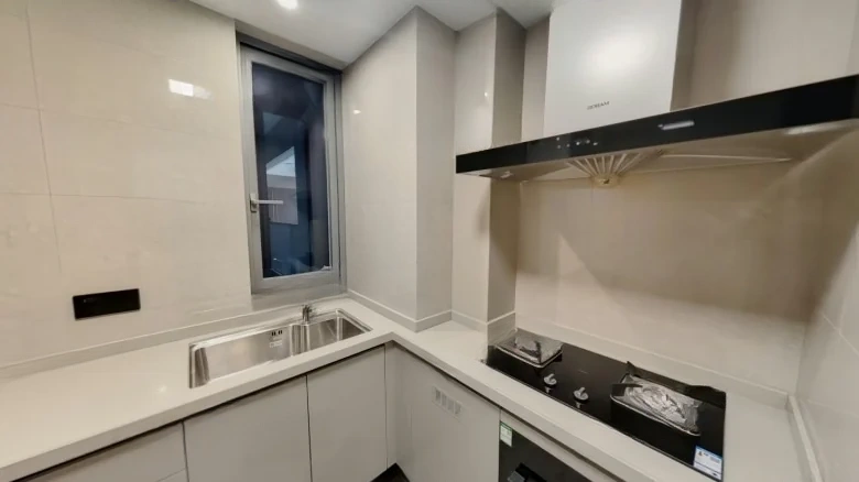 Delightful Clouds Residence - View 8