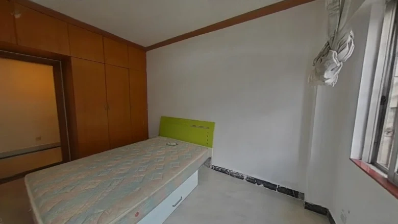 Dongshan Huafeng Tower - View 2