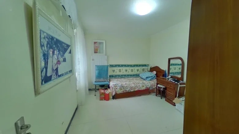 Golden Summit Sunshine - View 2