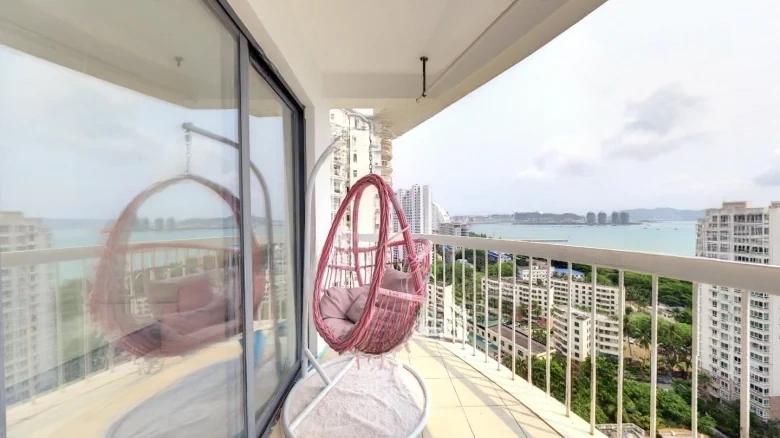 Blue Sea and Sky Phase I - View 3