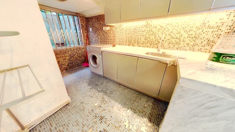 Bao Li Lv Yuan - View 3