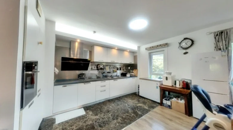 Sharp Trend International Apartment - View 10