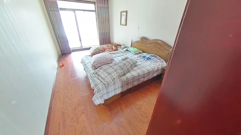 Elegant Imperial Manor - View 2