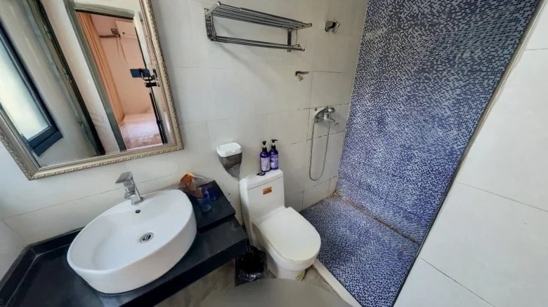 Huang Cuota Tower Head - View 16