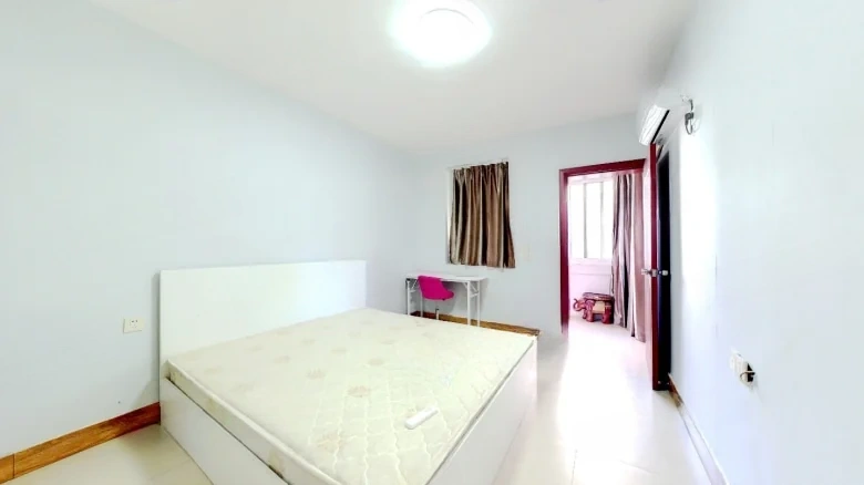 Fa轮Temple Lane - View 1