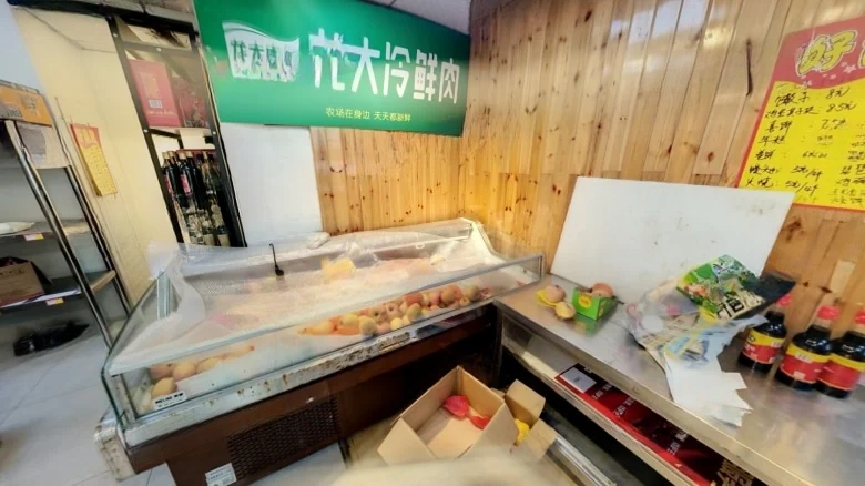 Deep Blue Apartments - View 10