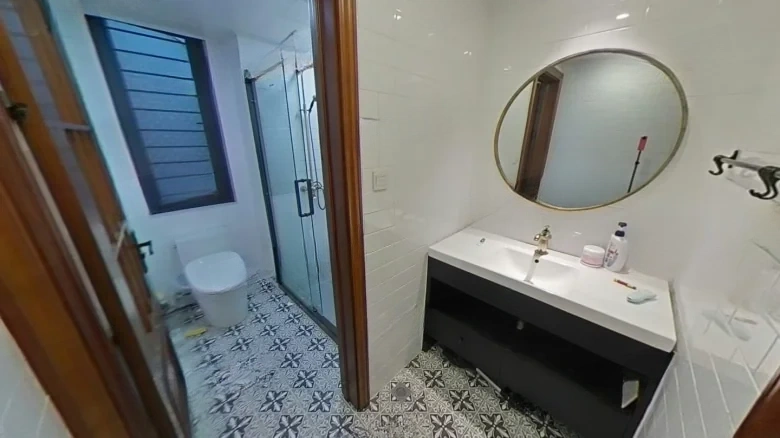 White Gold Coast - View 10