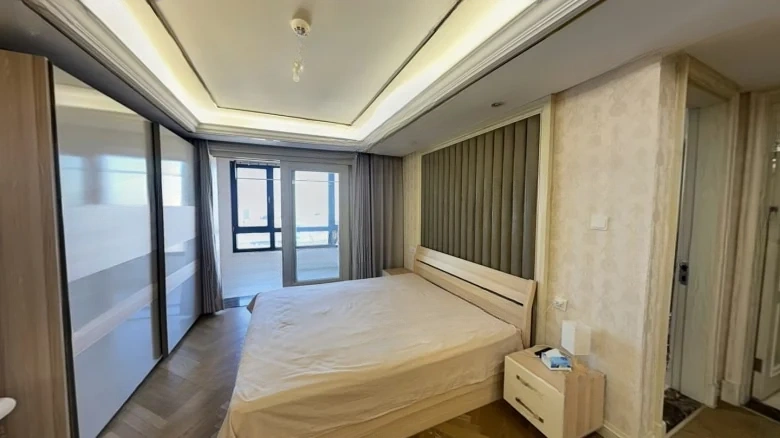 Shengde Purple Palace - View 2