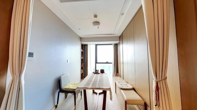 Hoskin Plaza - View 6