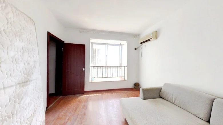 Lakeview Garden - View 2