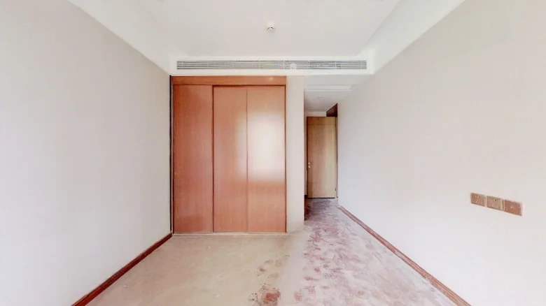 Poly West River Moon - View 6