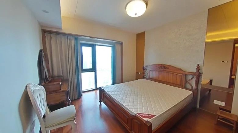 Crown Center Yuefu - View 3