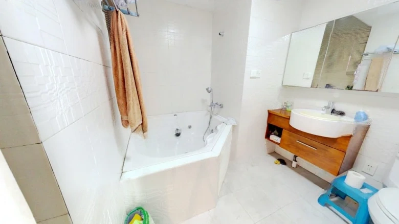 Riverfront Golden Home Residence - View 8