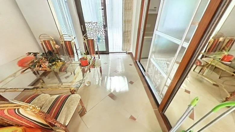 Dragon Pond Manor - View 5