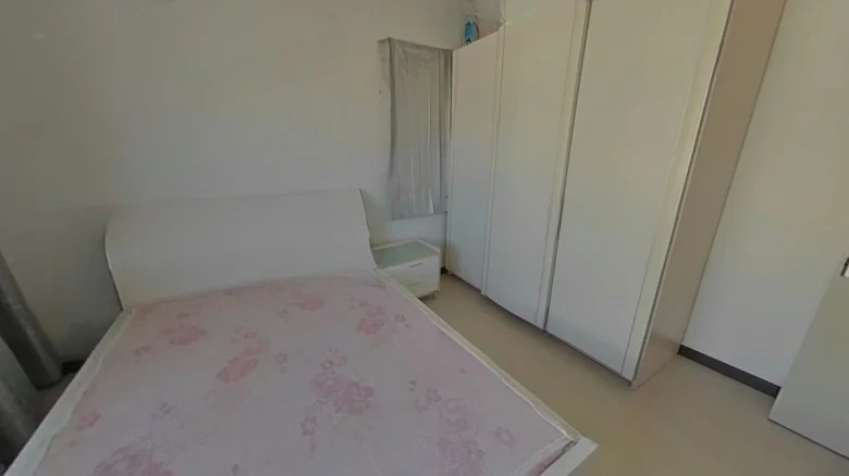 Shen-Tie Hexie Jiayuan - View 2