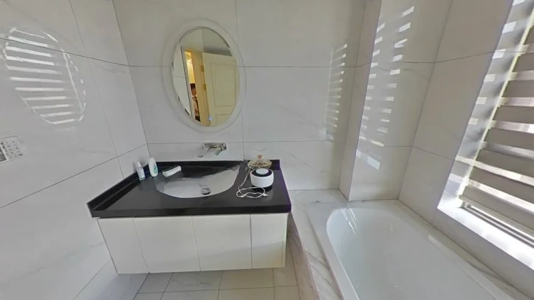 Rongshuo White Elephant Street - View 10