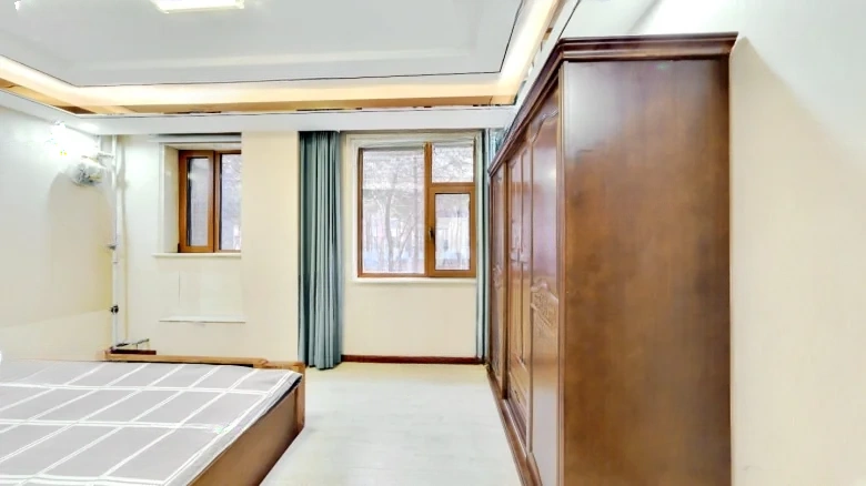 Sunrise Era Maple Oak Residence - View 4