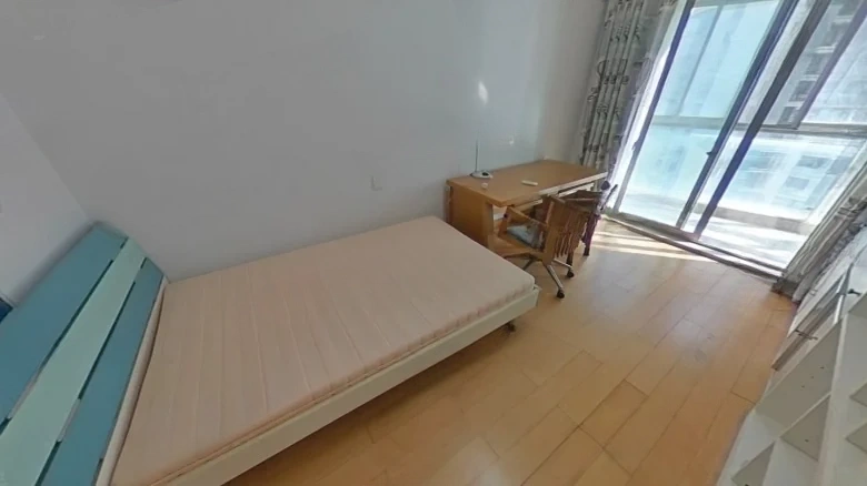 Lake Left Bank - View 3