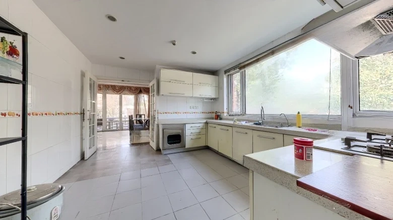 Ya Lan Bay - View 14