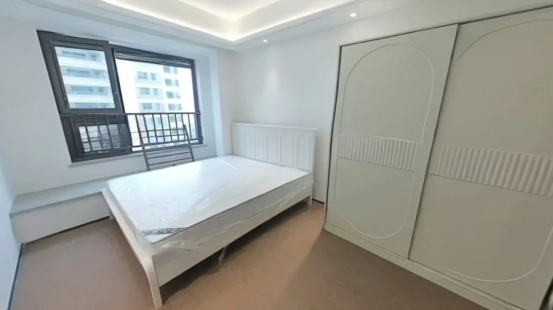 Poly Sky Hub - View 6