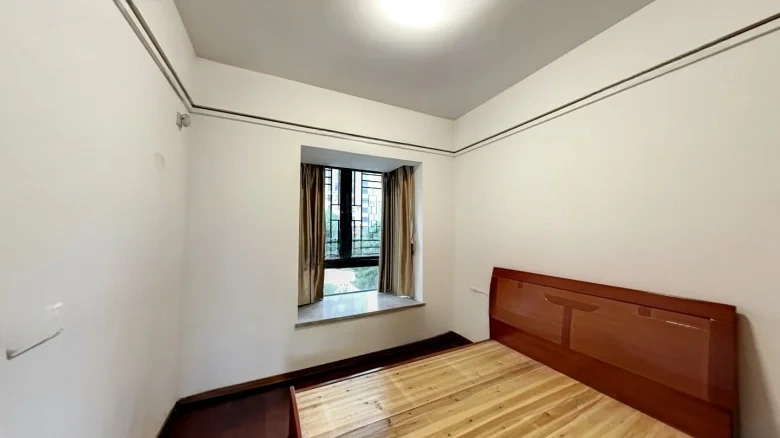 State Trade New Territory - View 2