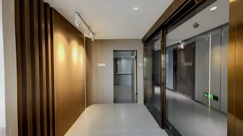 Excellence Central Globe - View 12