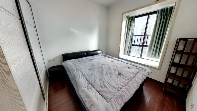 Ocean View Lan Court - View 3