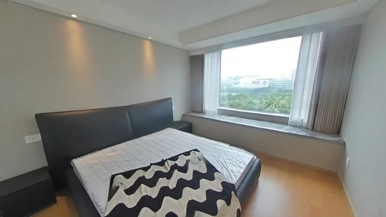 Gentleman's Residence Name Mansion - View 4