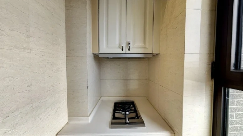 China Ocean Imperial Treasure Pavilion - View 3