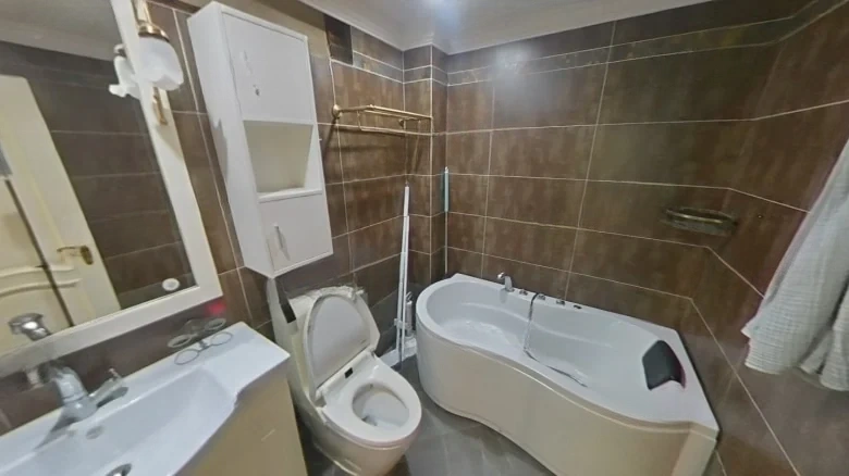 Yi Jing Yuan Garden - View 8