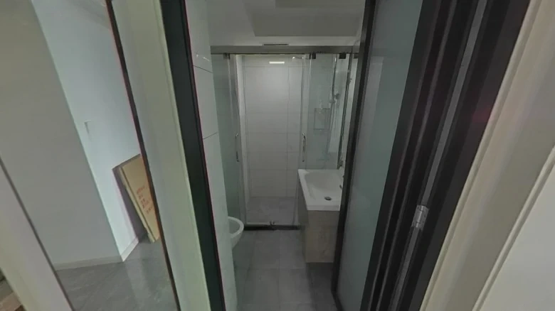 Linyi Tower - View 7